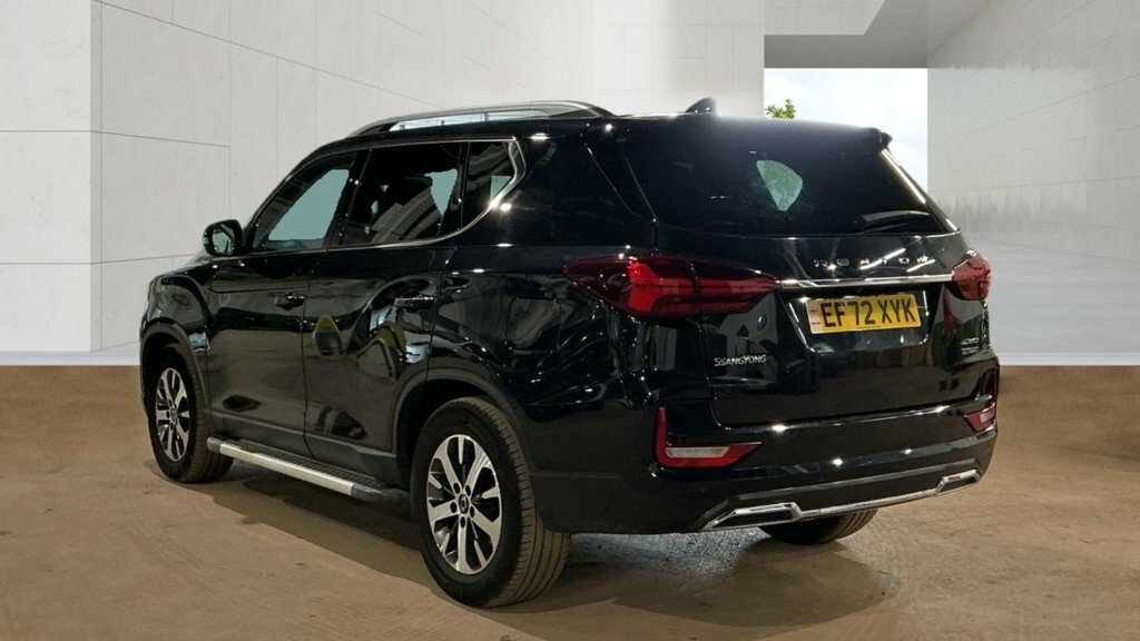 SsangYong Rexton 2.2L Ultimate Black #3