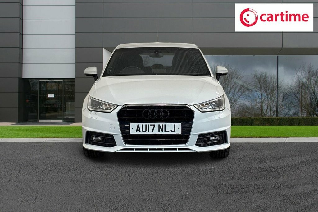 Audi A1 1L S Line White #4