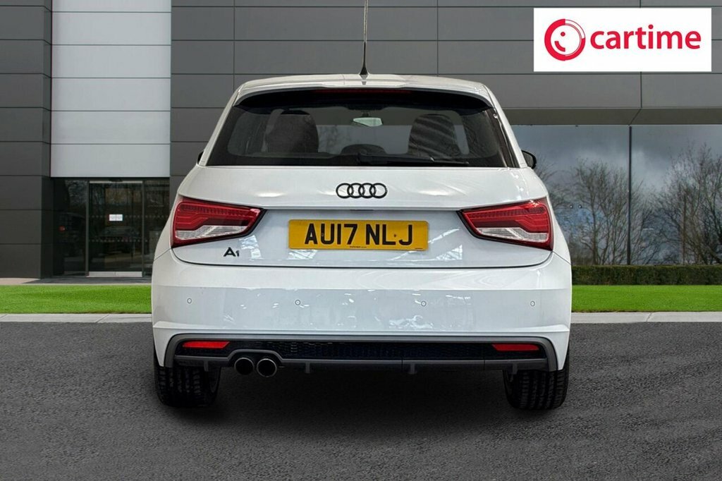 Audi A1 1L S Line White #5