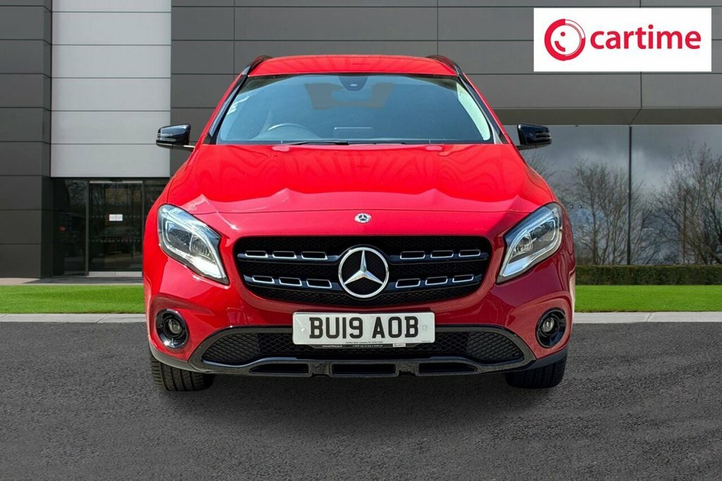 Mercedes-Benz GLA Class 1.6L Urban Edition BU19AOB Red #4