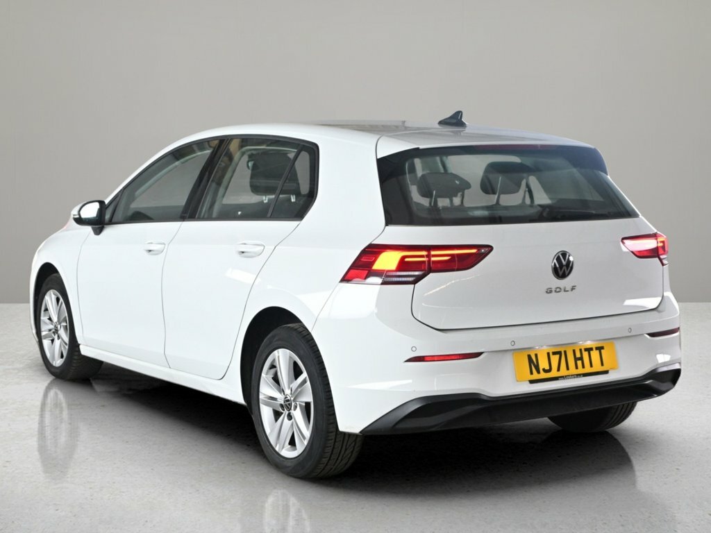 Volkswagen Golf 1L Life White #4