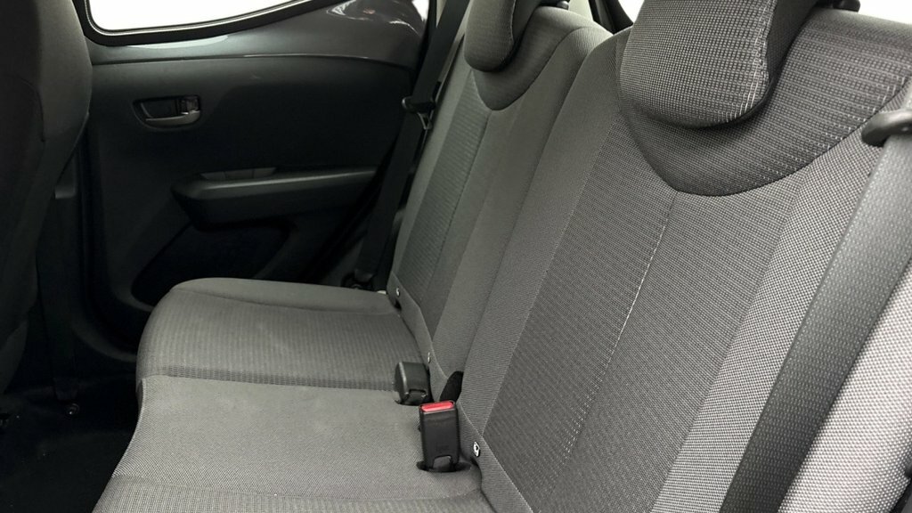 Toyota Aygo 1L X-play Grey #6