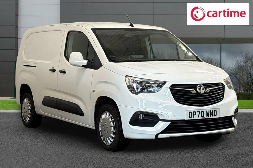 Vauxhall Combo 1.5L Sportive White