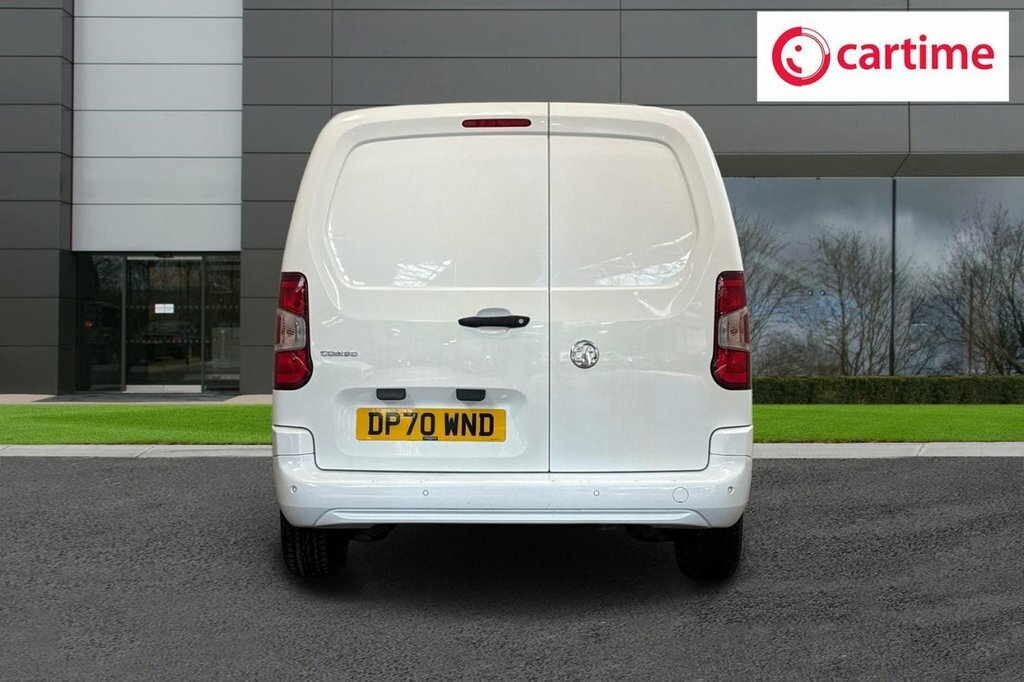 Vauxhall Combo 1.5L Sportive White #6