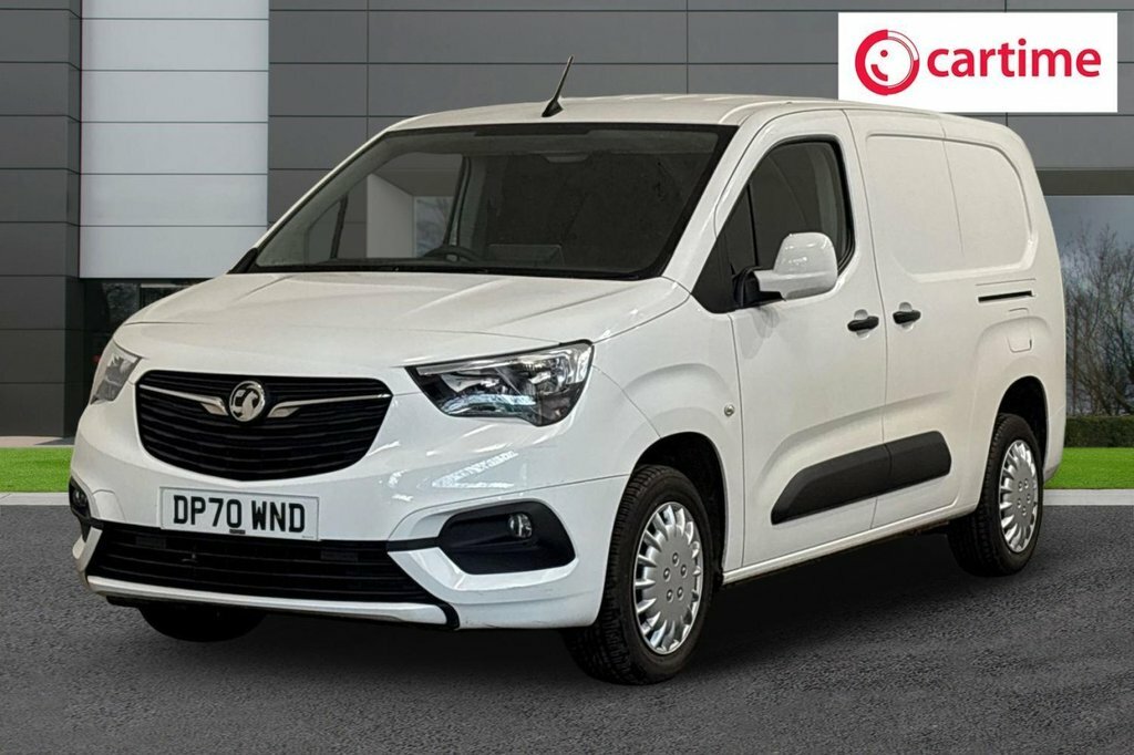 Vauxhall Combo 1.5L Sportive White #3
