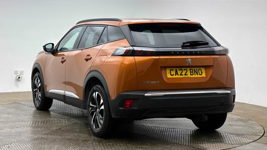 Peugeot e-2008 Suv Orange #2