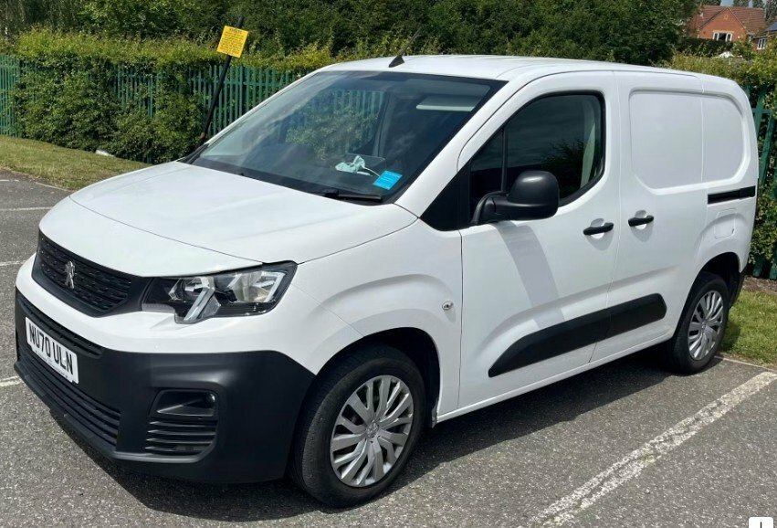 Peugeot Partner 1.5L Professional White #2