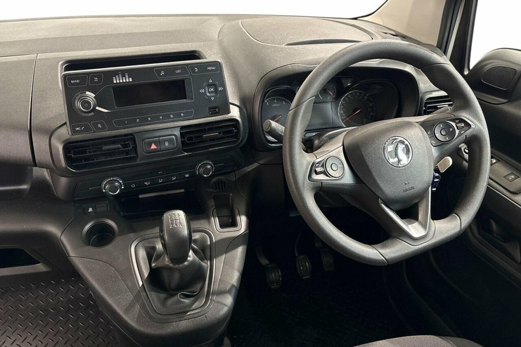 Vauxhall Combo 1.2 Energy 5 Seat Family Mpv With Euro6 Pet Grey #10
