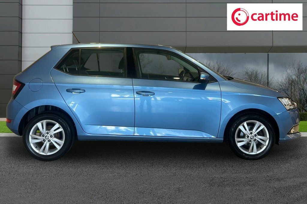 Skoda Fabia 1L Se SR19ZRT Blue #2