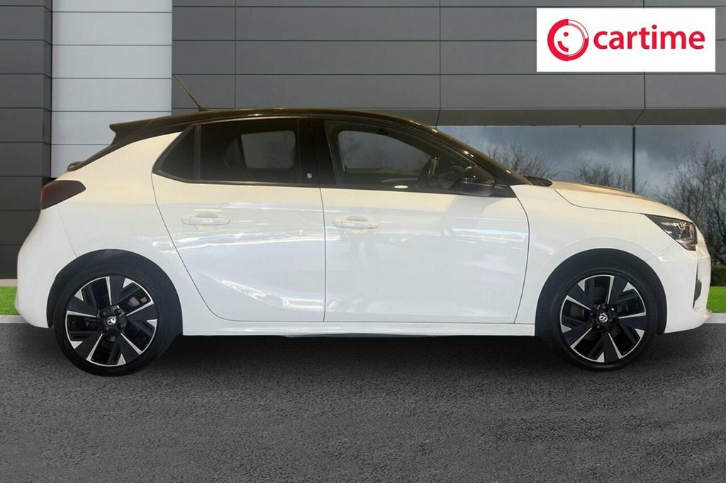 Vauxhall Corsa-e Hatchback DY22SXK White #2