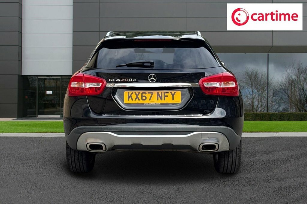 Mercedes-Benz GLA Class 2L Sport Black #5