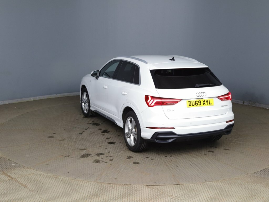 Audi Q3 1.5L S Line DU69XYL White #5