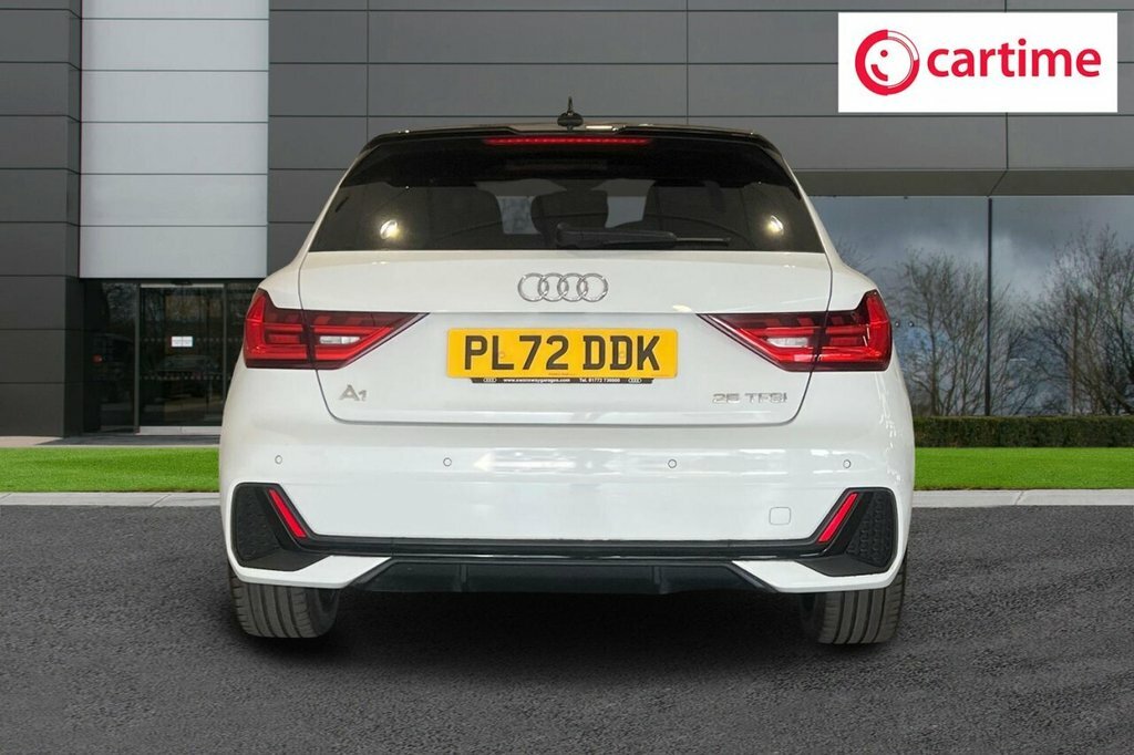 Audi A1 1L Black Edition PL72DDK White #5