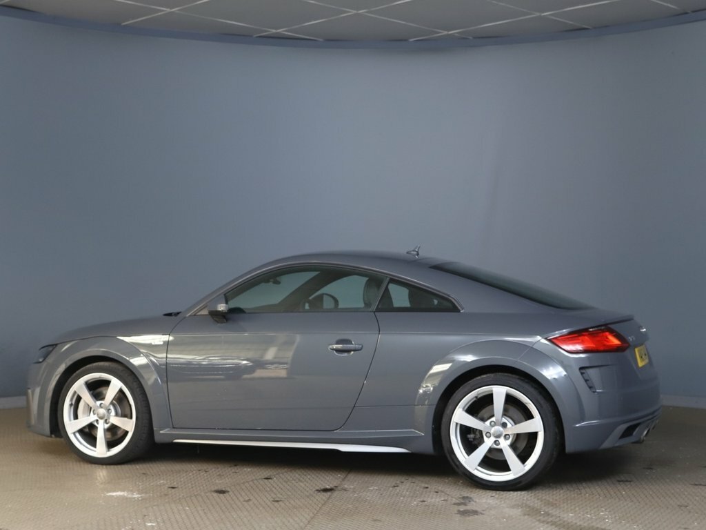 Audi TT 2L S Line Grey #2