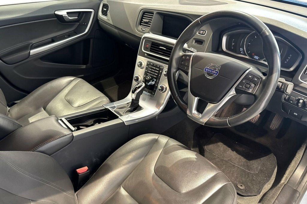 Volvo S60 Red #7