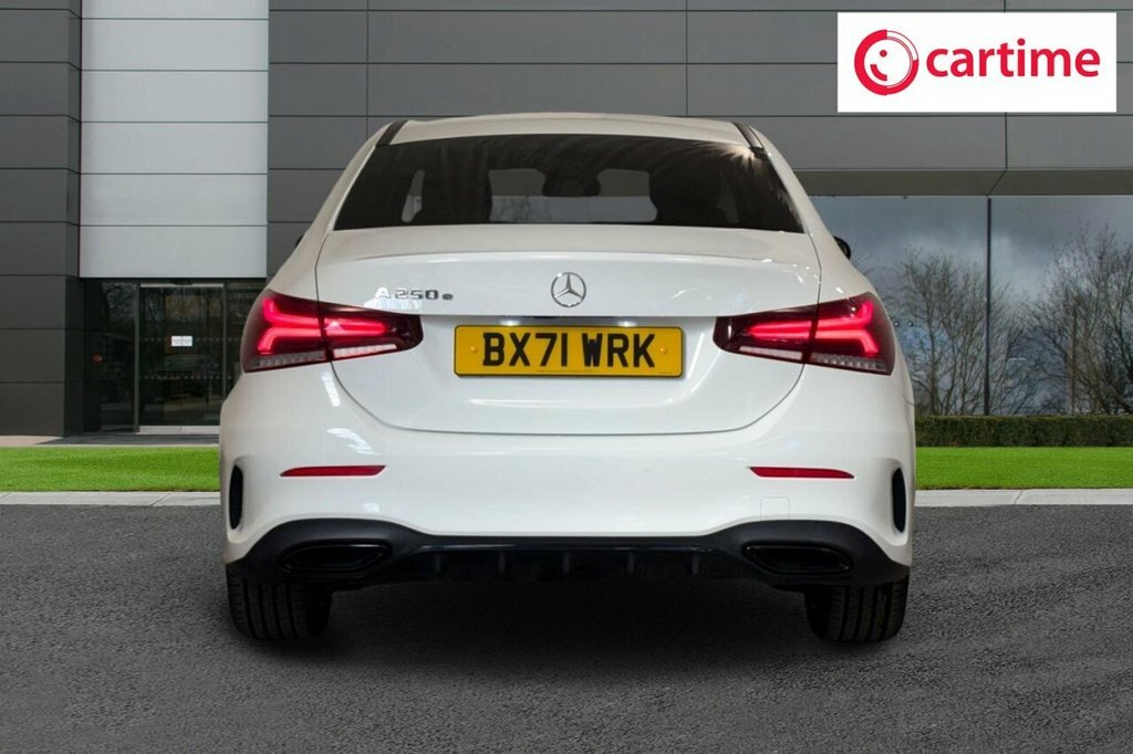 Mercedes-Benz A Class 1.3L Amg Line Edition White #5