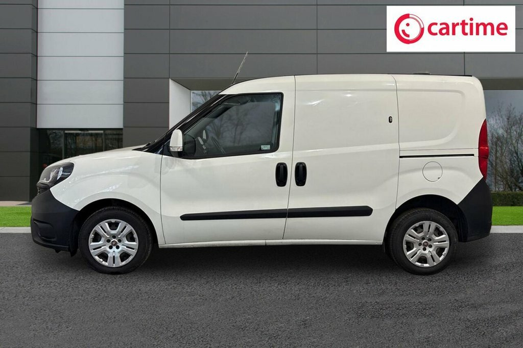 Fiat Doblo 1.6L Tecnico White #3