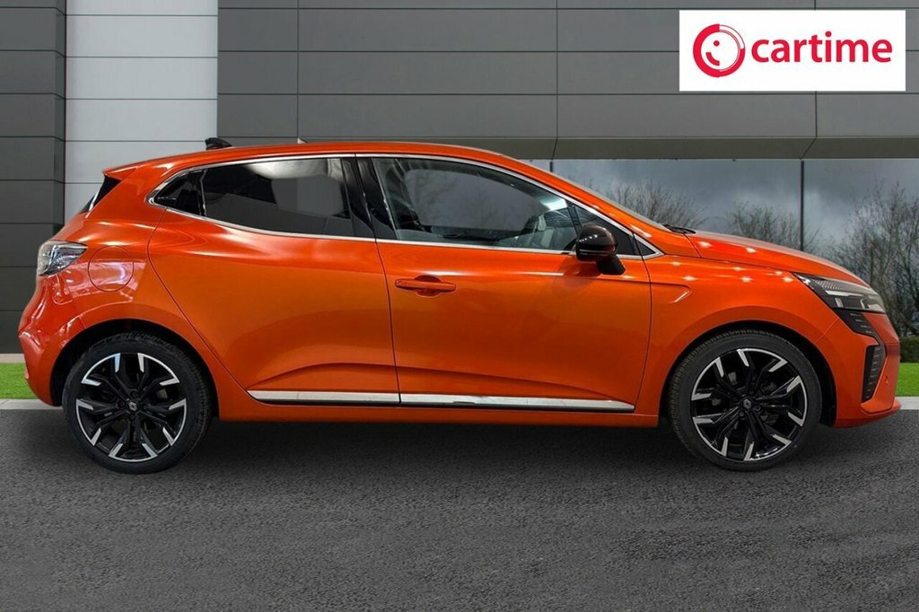 Renault Clio 1L Techno YF24KVZ Orange #2