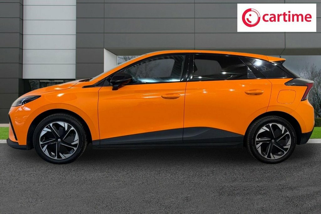 MG MG4 Hatchback SG23OMK Orange #3