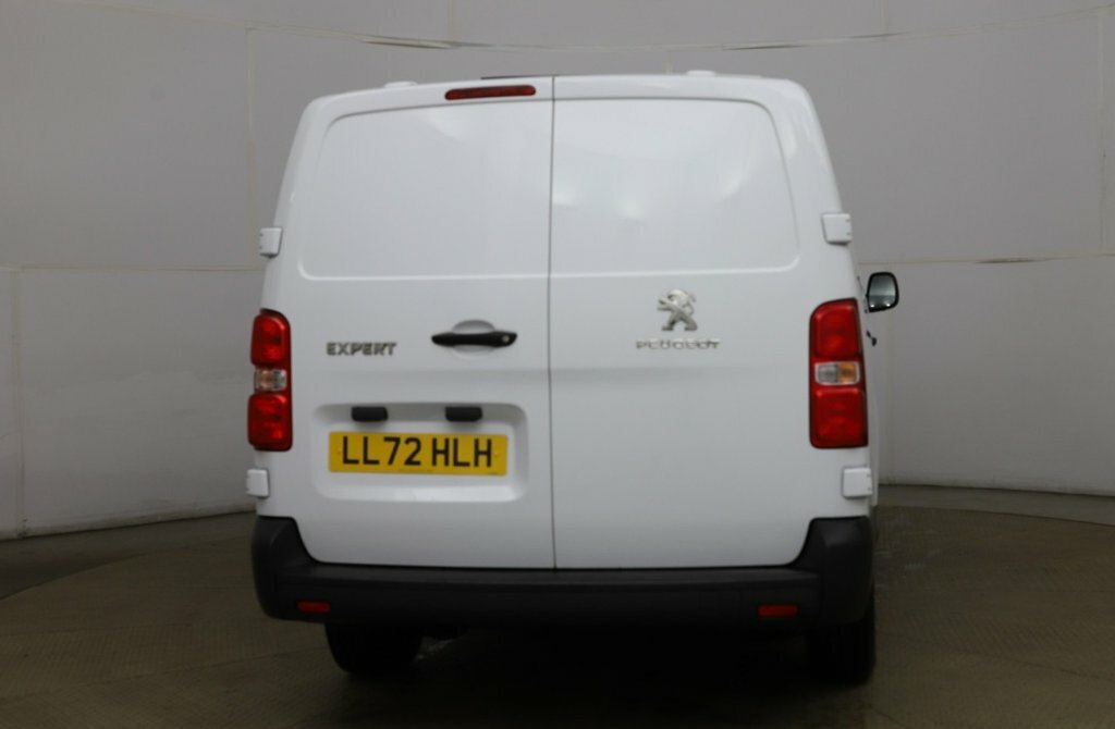 Peugeot Expert 1.5L Professional Premium 6Dr White #5