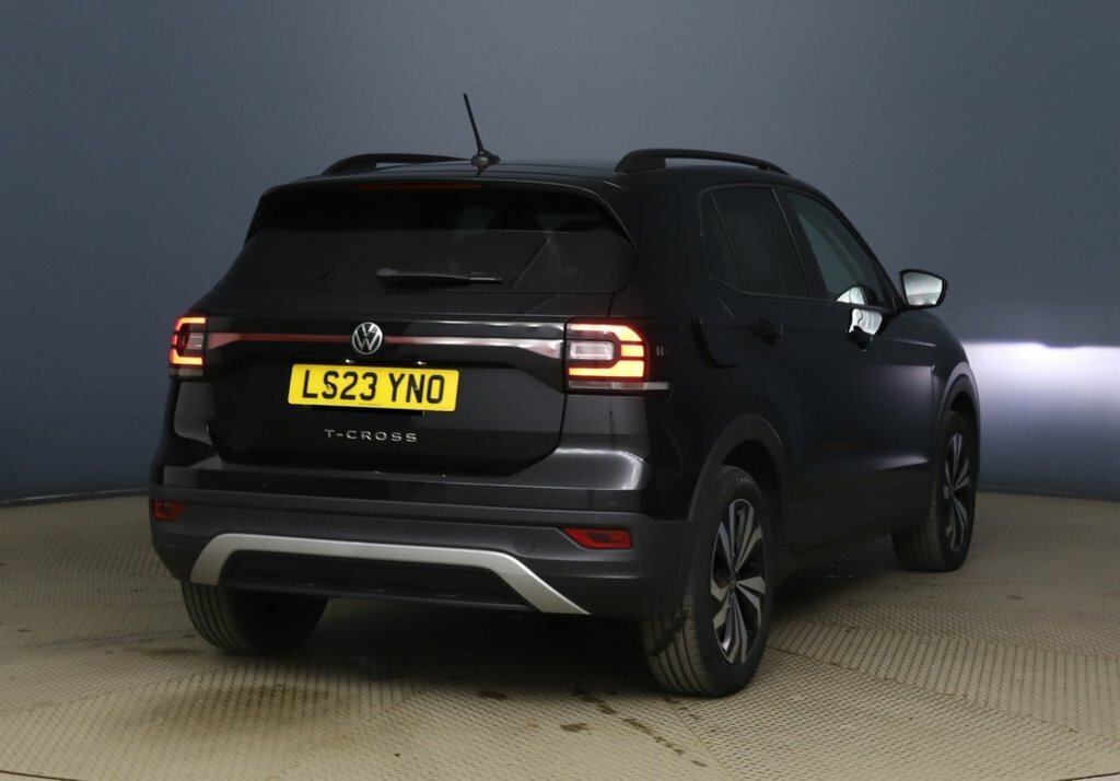 Volkswagen T-Cross 1L Black Edition Black #4
