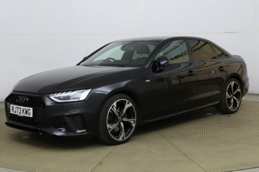 Audi A4 2L Black Edition Black #2