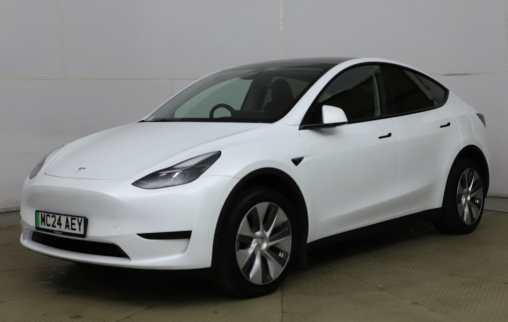 Tesla Model Y Suv MC24AEY White #2