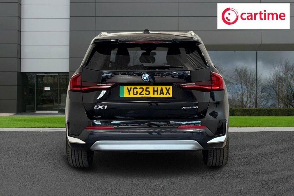 BMW iX1 Suv YG25HAX Black #5