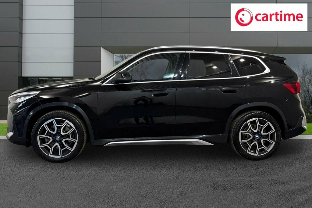 BMW iX1 Suv YG25HAX Black #3