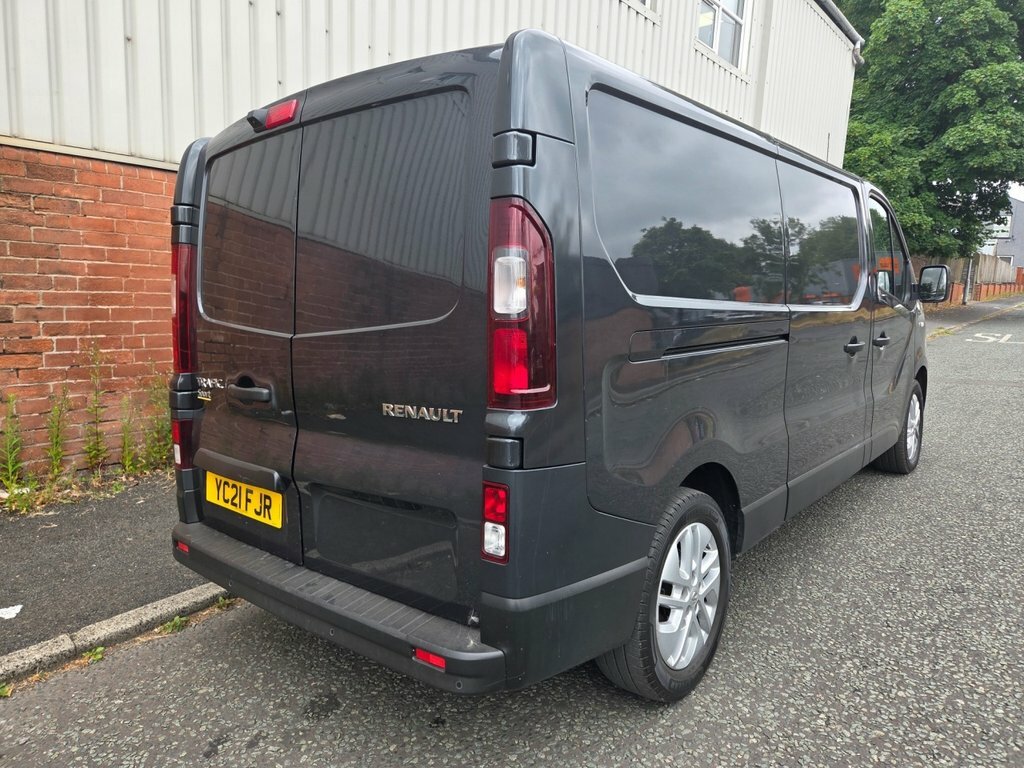 Renault Trafic 2L Sport YC21FJR Grey #5