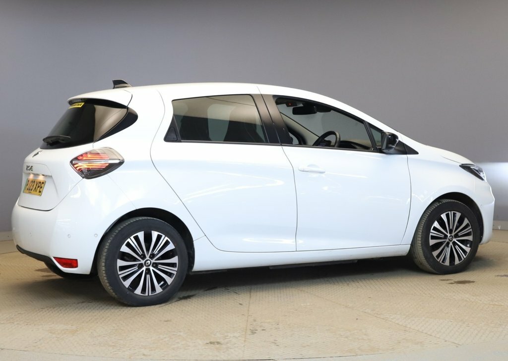 Renault Zoe Hatchback White #6