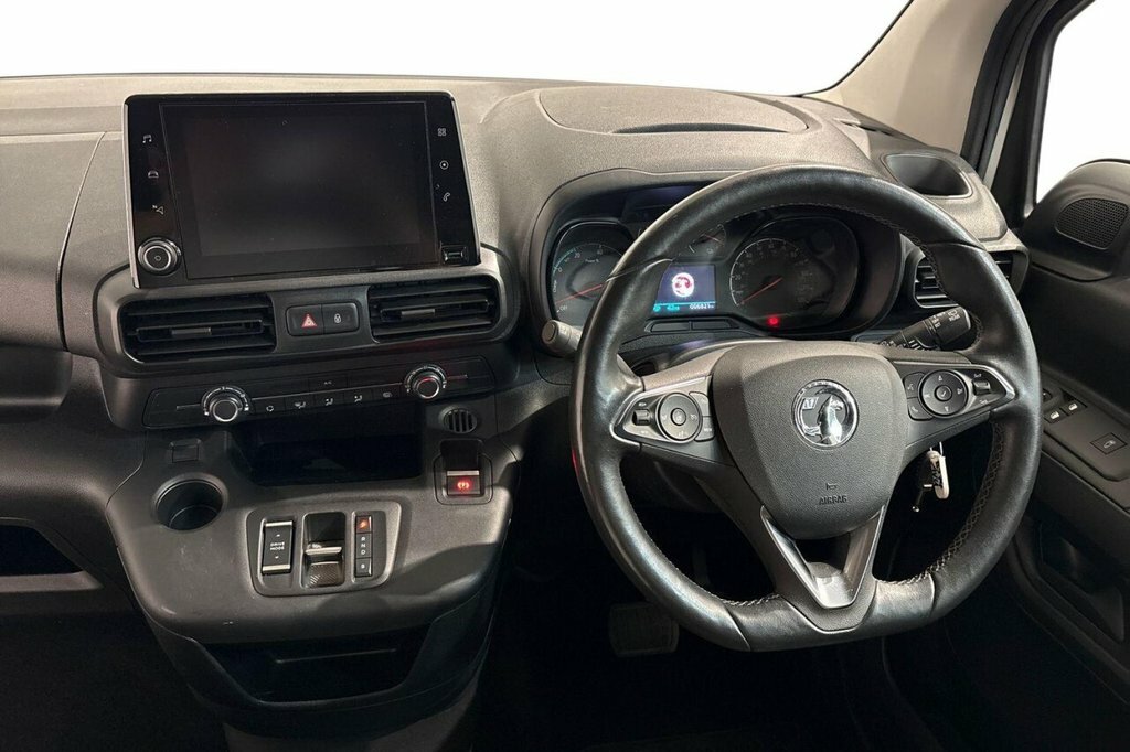Vauxhall Combo-e Life 52Kwh Pro Panel Van Swb 7.4Kw C Blue #10