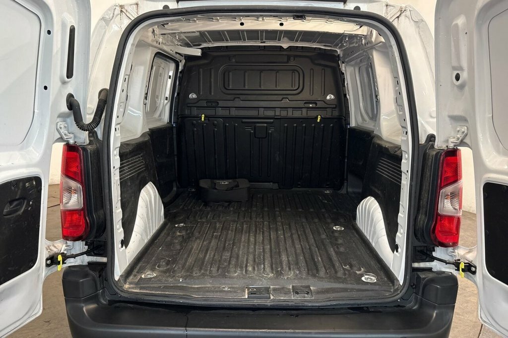 Vauxhall Combo-e Life Mpv Grey #12
