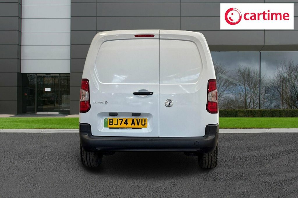 Vauxhall Combo-e Life Mpv White #5