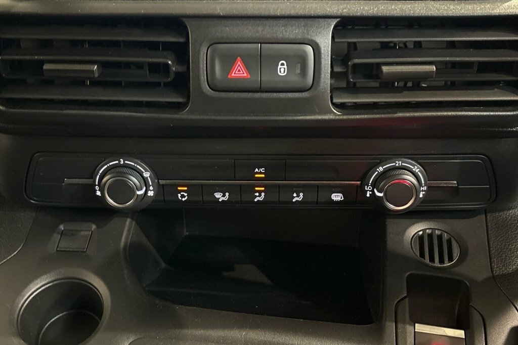 Vauxhall Combo-e Life 52Kwh Pro Panel Van Swb 7.4Kw C Blue #16