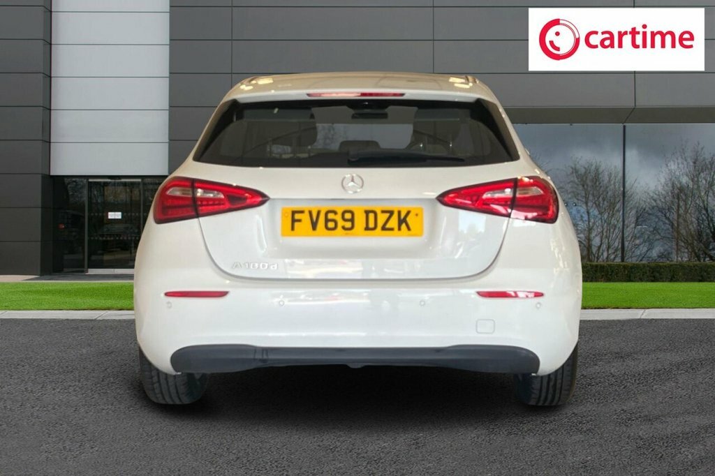Mercedes-Benz A Class 1.5L Se FV69DZK White #5