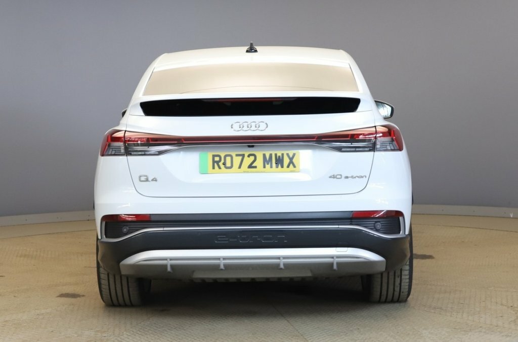 Audi Q4 E Tron Suv White #4