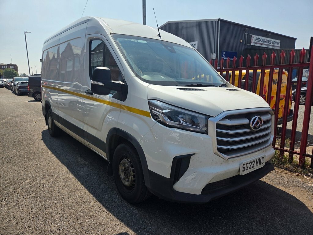 Maxus Deliver 9 Mpv White