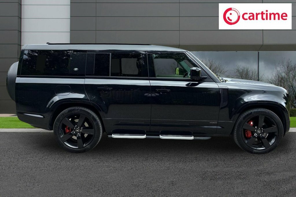 Land Rover Defender 130 3L X Black #2