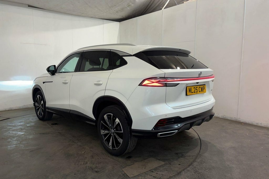 MG HS Suv ML25CWP White #6