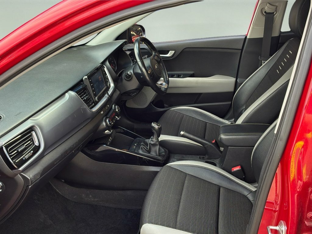 Kia Stonic 1L 3 Red #6