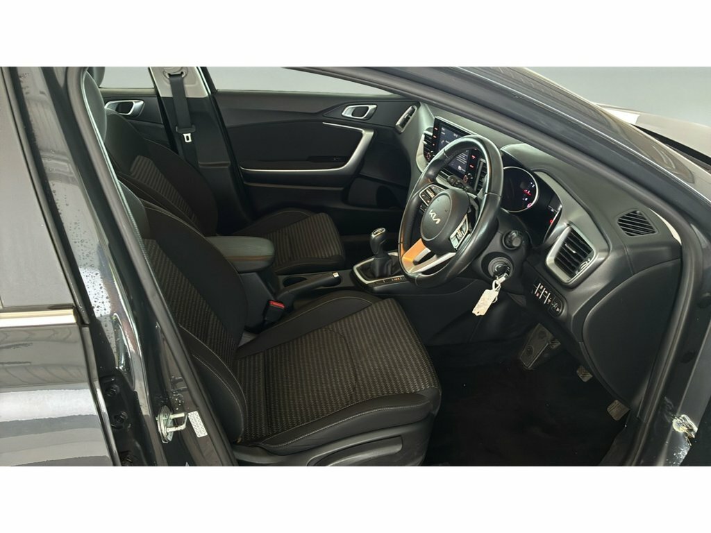 Kia Xceed 1L 2 Grey #5