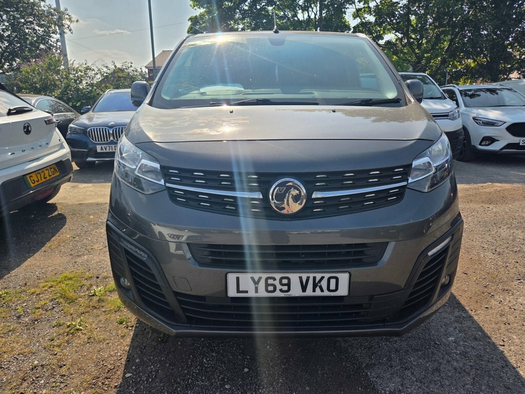 Vauxhall Vivaro 1.5L Sportive Grey #3