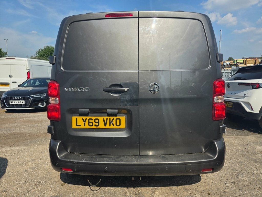 Vauxhall Vivaro 1.5L Sportive Grey #6