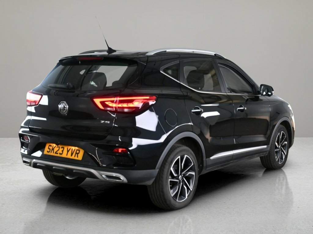 MG ZS 1L Exclusive Black #3