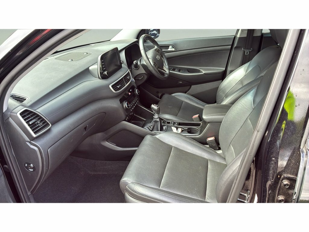 Hyundai Tucson 1.6L Premium Black #6