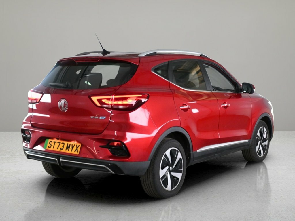 MG ZS Suv Red #3