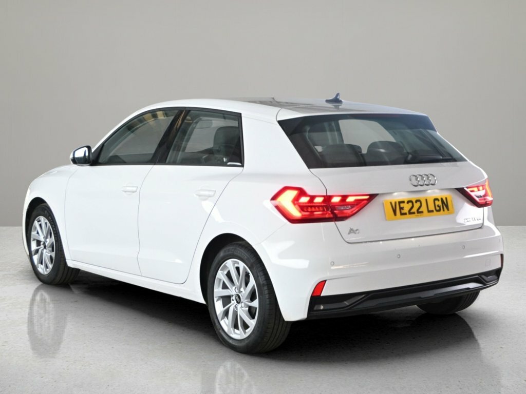 Audi A1 1L Sport White #4