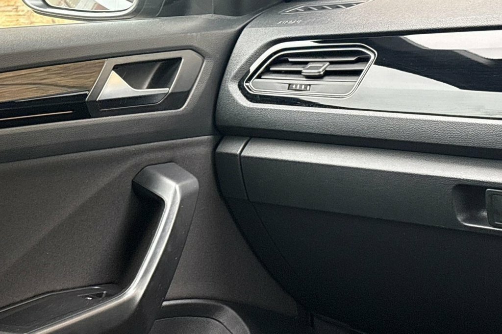Volkswagen T-Roc Active Grey #13