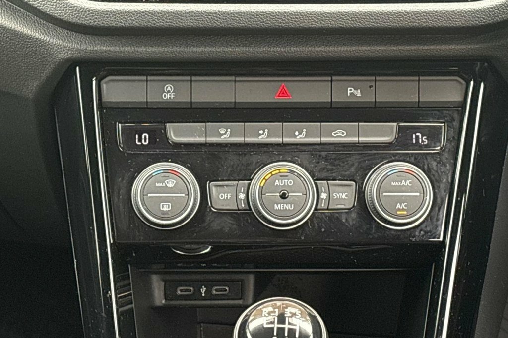 Volkswagen T-Roc Active Grey #15